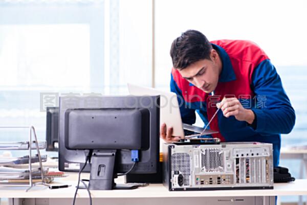 計算機修理專家與軟件開發(fā) 技術世界的雙翼